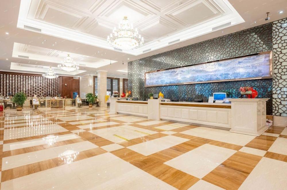 shenzhen shuidu holiday hotel north railway stati
