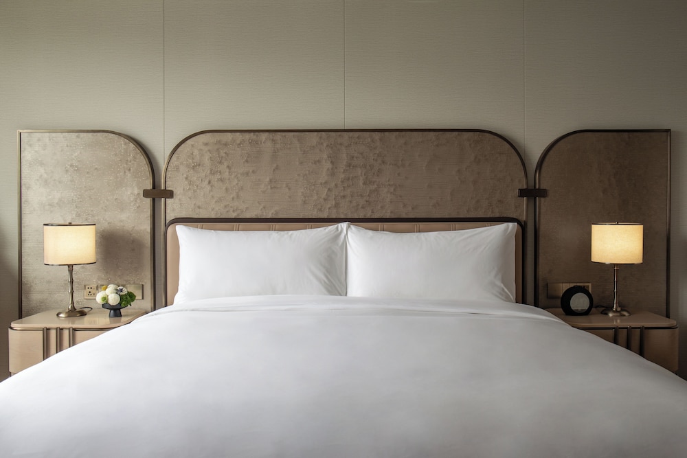 intercontinental wuxi taihu new city