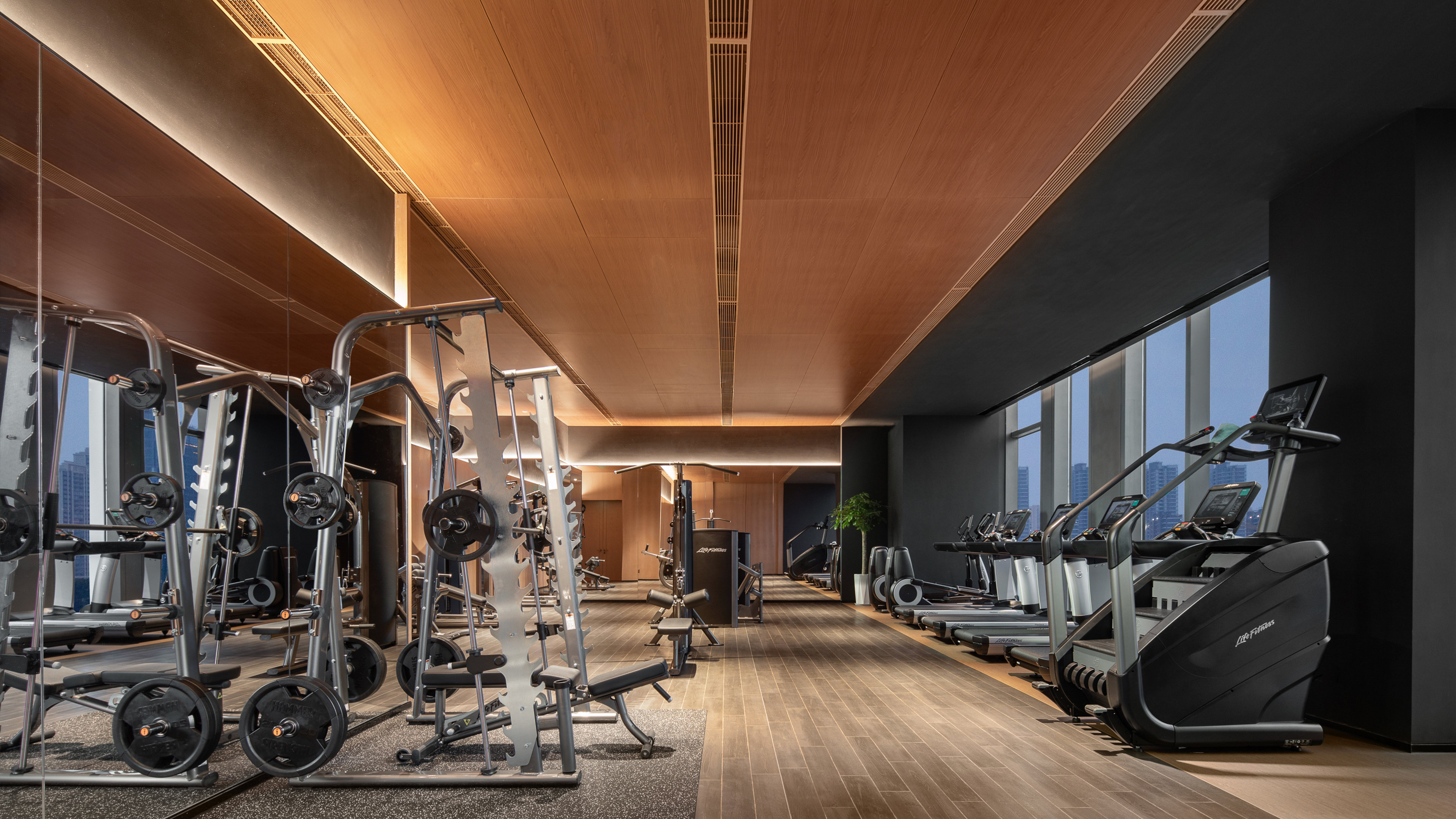 intercontinental wuxi taihu new city