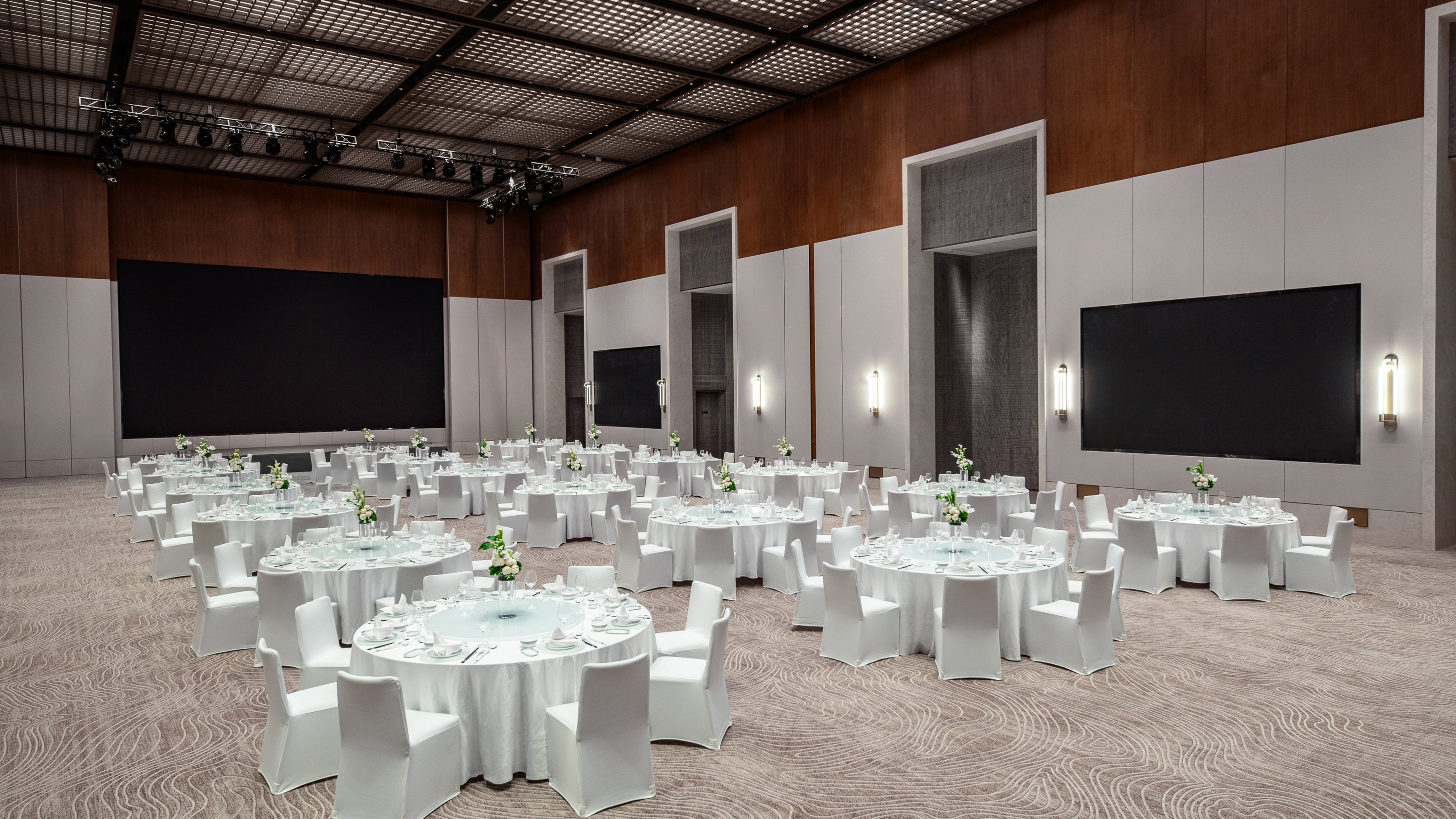 intercontinental wuxi taihu new city