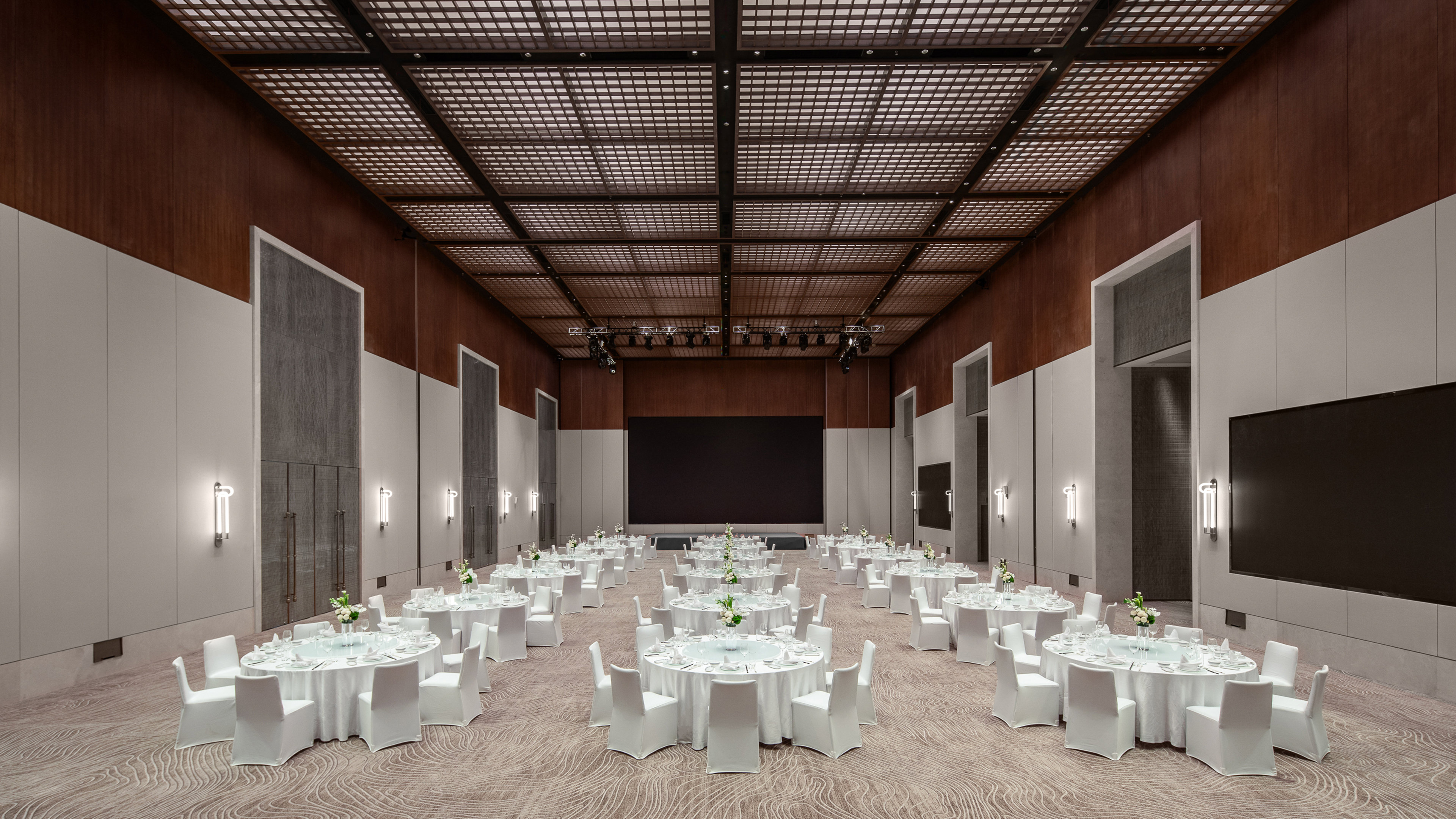 intercontinental wuxi taihu new city