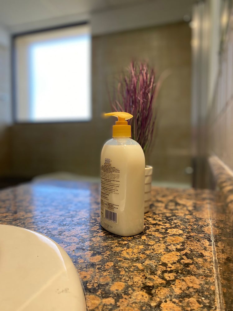 grays hostel by haly