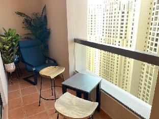 grays hostel by haly