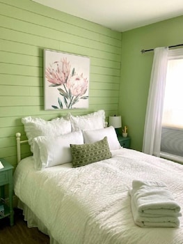 rocklyn inn bed and breakfast