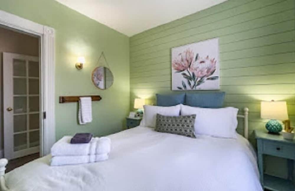 rocklyn inn bed and breakfast