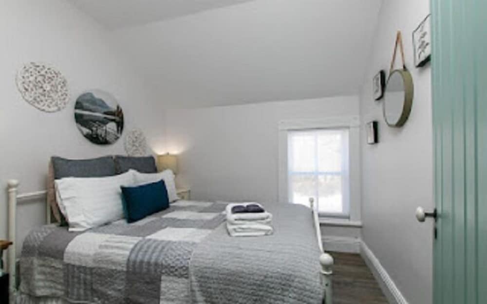 rocklyn inn bed and breakfast