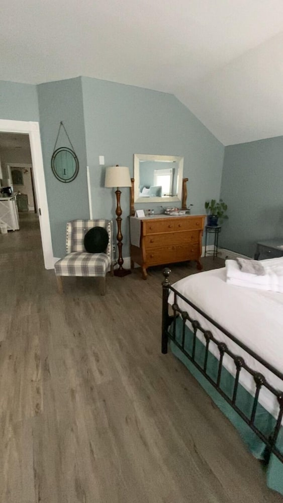 rocklyn inn bed and breakfast