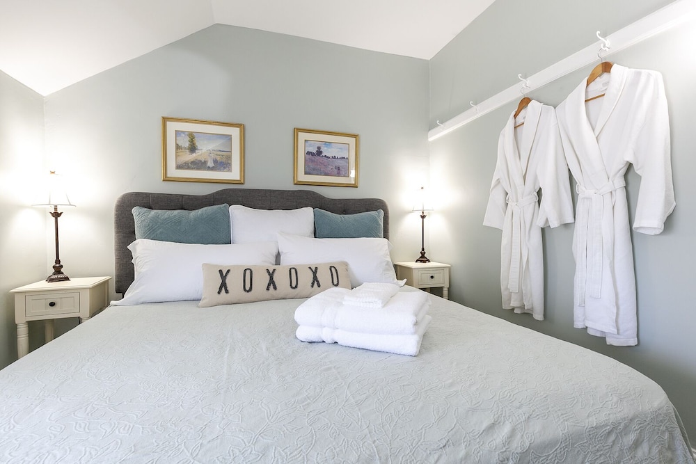 rocklyn inn bed and breakfast