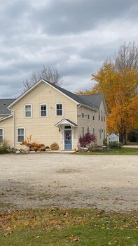 rocklyn inn bed and breakfast