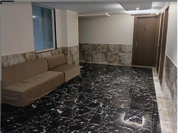 Sakshi Inn Gwalior,India>>Gwalior,2 star