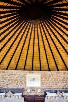 mount etjo safari lodge