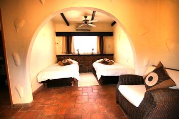 mount etjo safari lodge