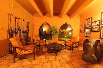 Mount Etjo Safari Lodge,Omaruru>>Kalkfeld,4 star