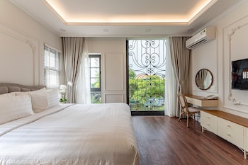 golden sun apartment and hotel