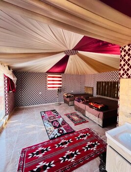 traditions of wadi rum camp and jeeptour