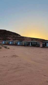 traditions of wadi rum camp and jeeptour