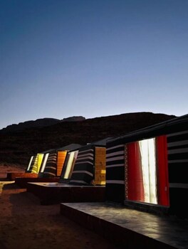 traditions of wadi rum camp and jeeptour