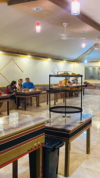 traditions of wadi rum camp and jeeptour