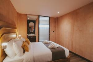 hotel clay chiang mai