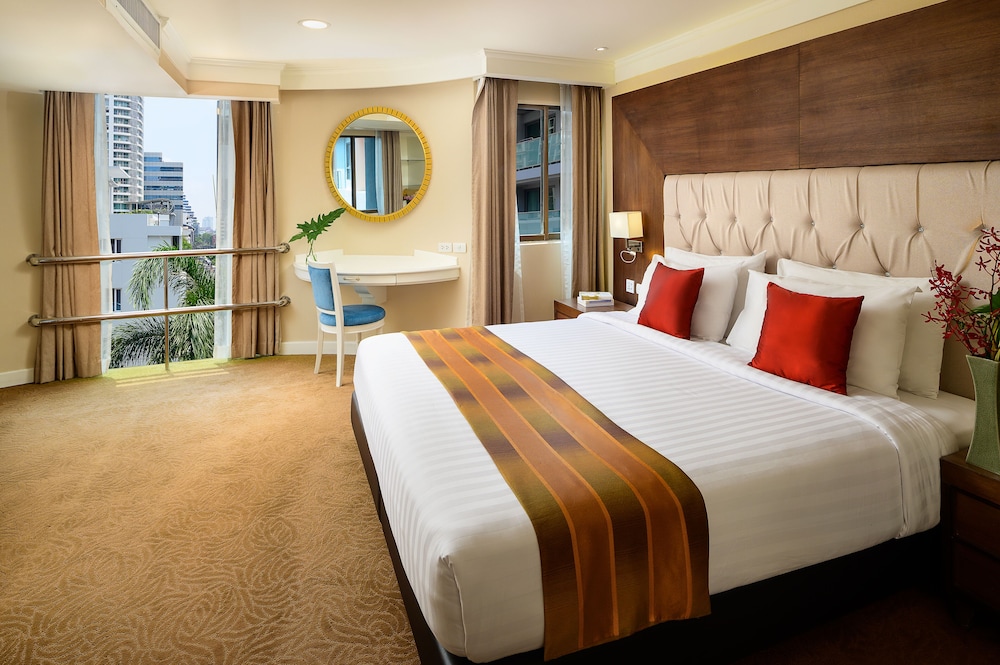 court wing hotel sukhumvit bangkok