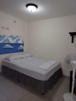 hostal sin fronteras