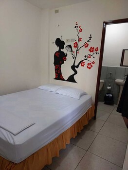 hostal sin fronteras