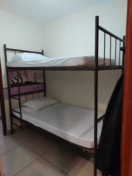 hostal sin fronteras