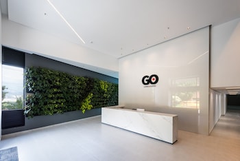 go living and suites