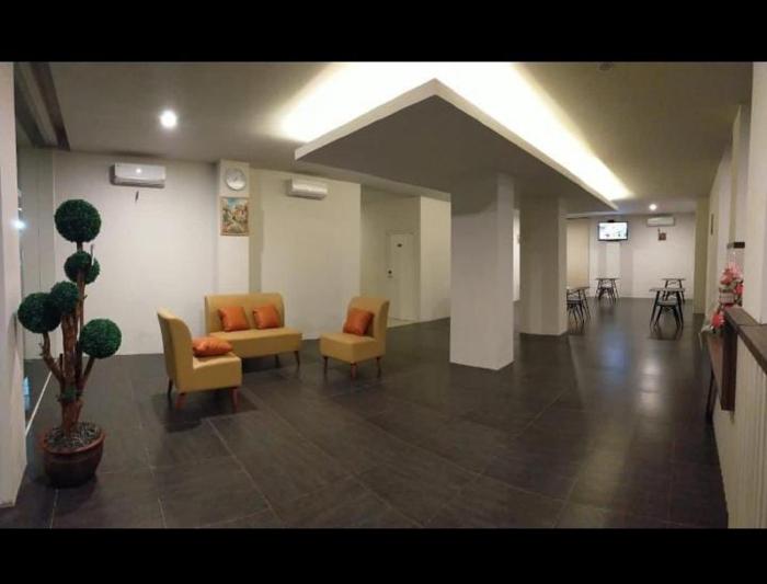 cendana co living solo baru