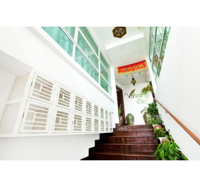 oyo 90855 vince villa