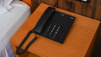 razane hotel