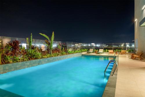 hilton garden inn san jose airport city mall