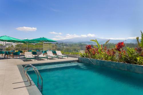 hilton garden inn san jose airport city mall