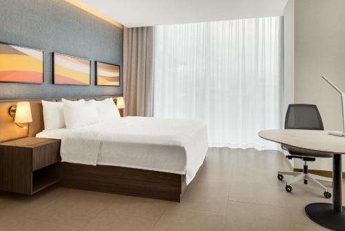 hilton garden inn san jose airport city mall
