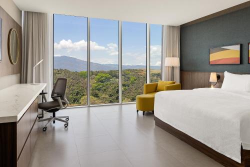 hilton garden inn san jose airport city mall