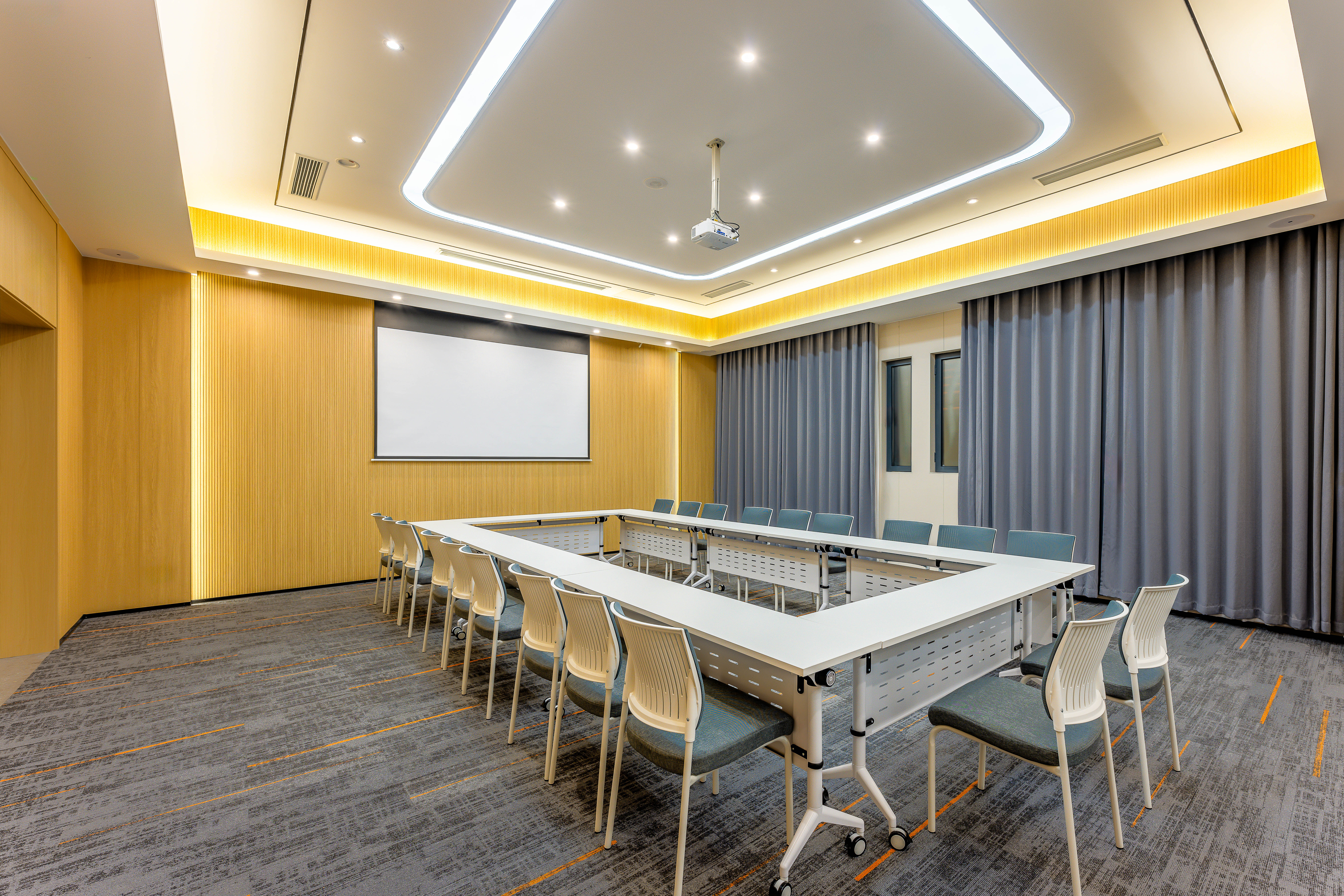 holiday inn express suzhou fenhu an ihg hotel
