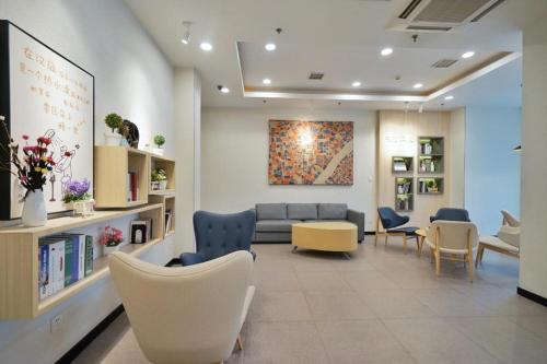 hanting hotel qingdao shandong road central business district
