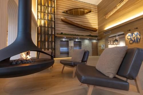 hotel canoe and suites