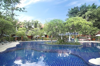 patong leelavadee huating holiday phuket