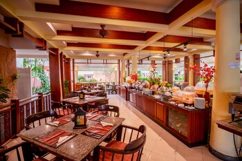 patong leelavadee huating holiday phuket