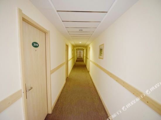 hanting hotel qingdao zhaiqiao zhongshan road