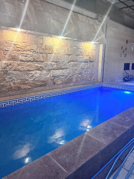 prestige terrace hotel