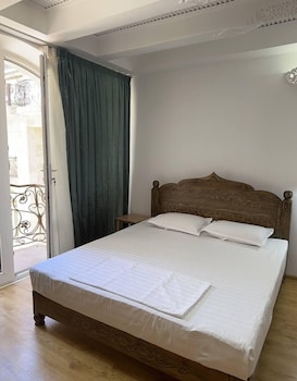 prestige terrace hotel