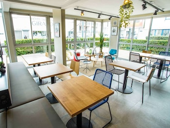 ibis tours centre giraudeau