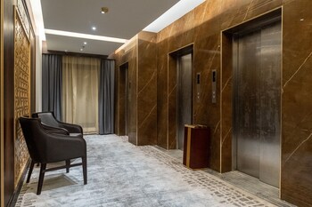 the address hotel