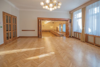 hotel zlata hvezda