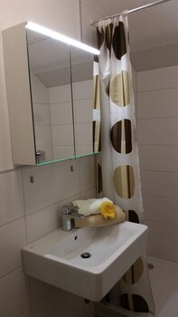 hotel pension haus hubertus