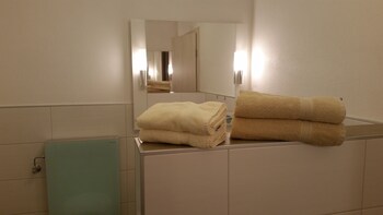 hotel pension haus hubertus