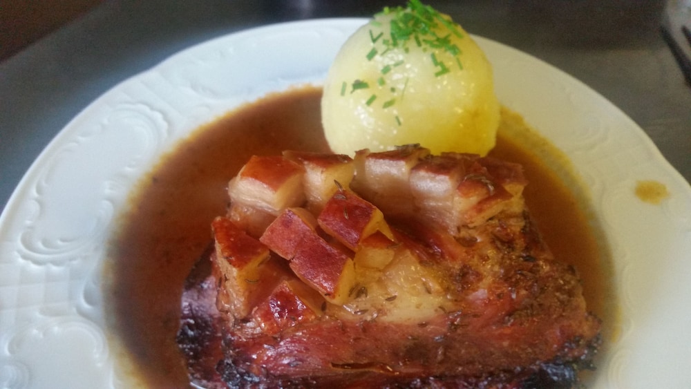 hotel pension haus hubertus