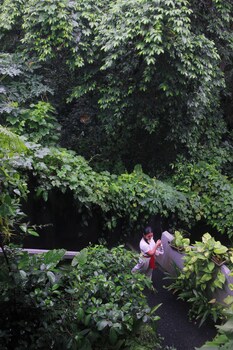 sari gong guest house